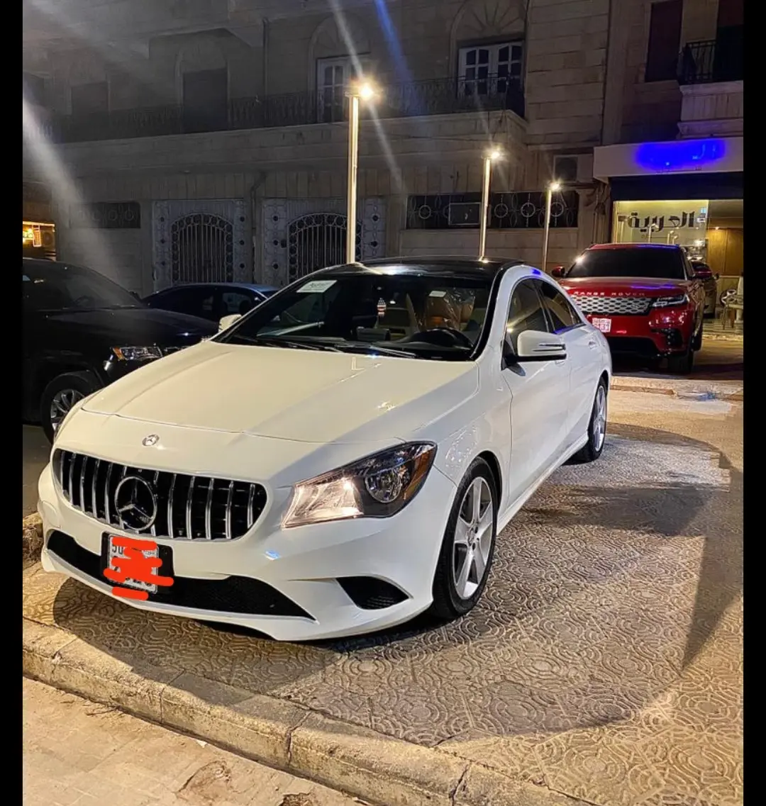 مرسيدس-بنز CLA 250 موديل 2015 بحالة ممتازة - صورة 1
