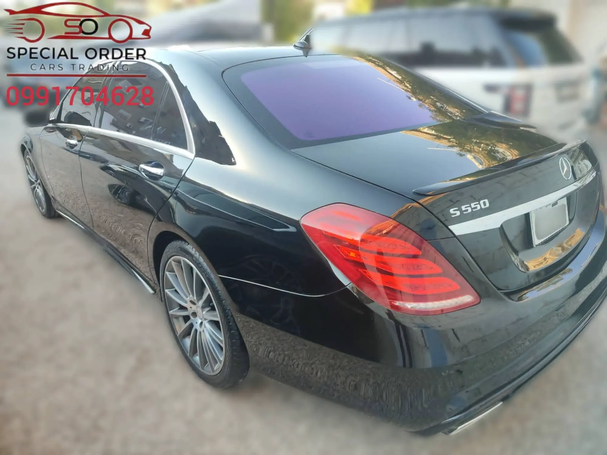 مرسيدس-بنز S500 موديل 2015 بحالة ممتازة - صورة 4