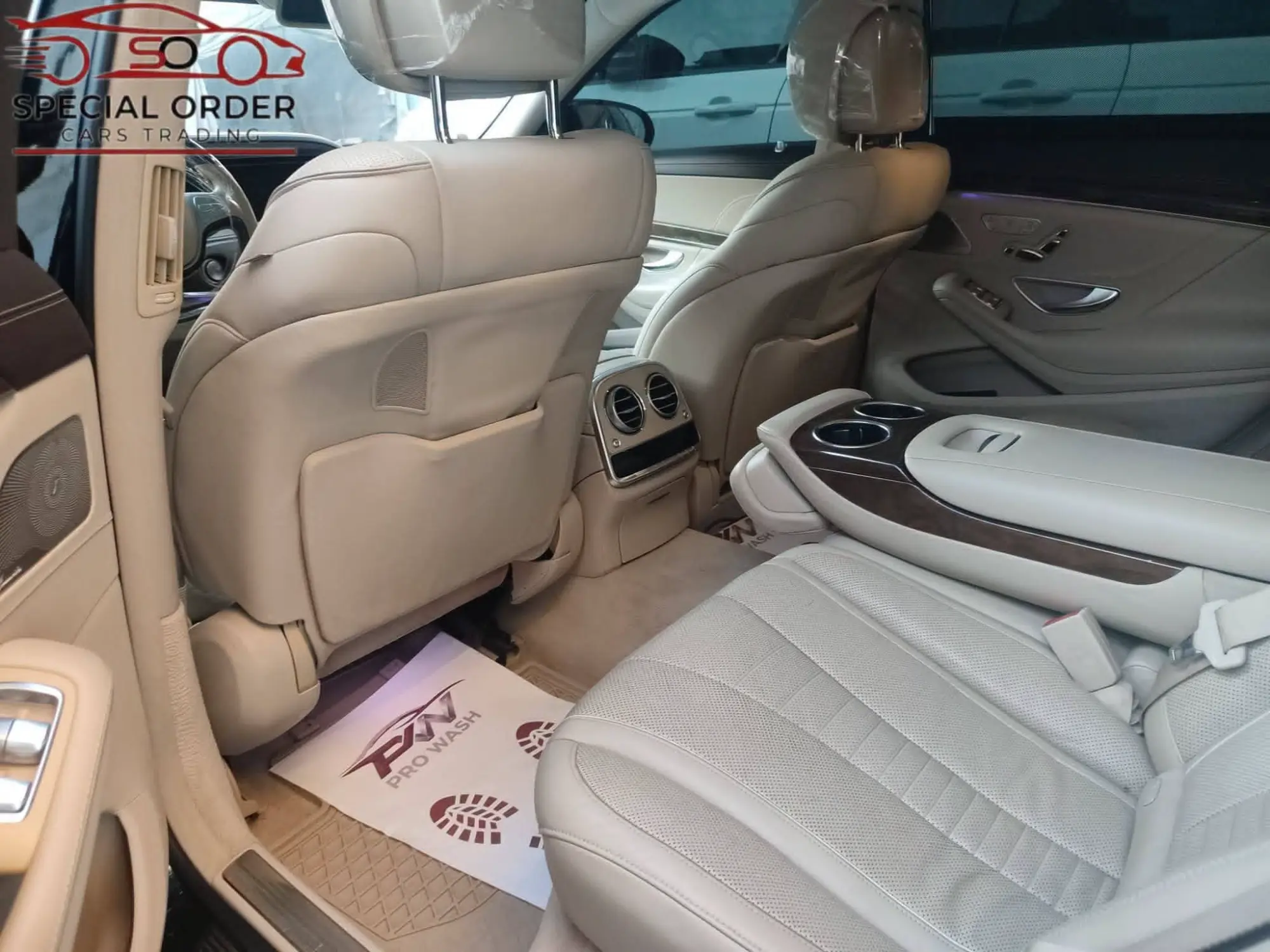 مرسيدس-بنز S500 موديل 2015 بحالة ممتازة - صورة 7