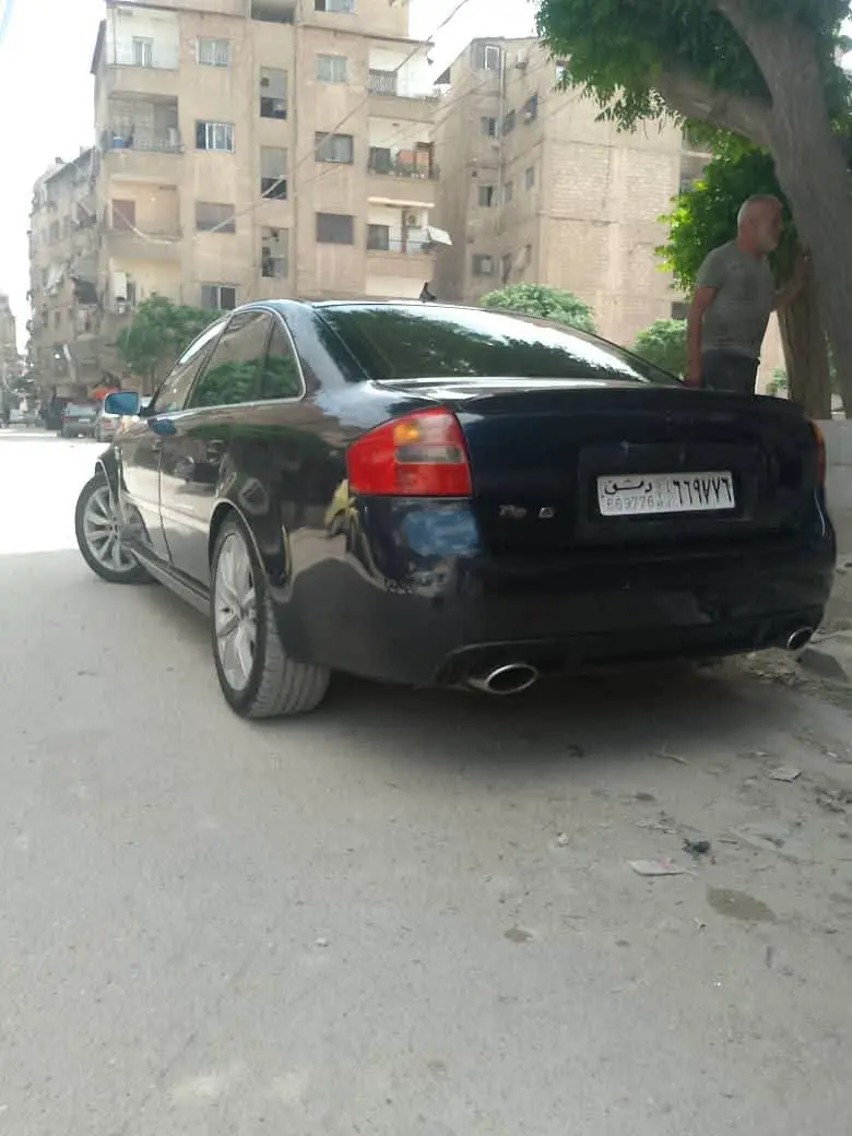 أودي A6 موديل 2004 بحالة جيدة - صورة 2